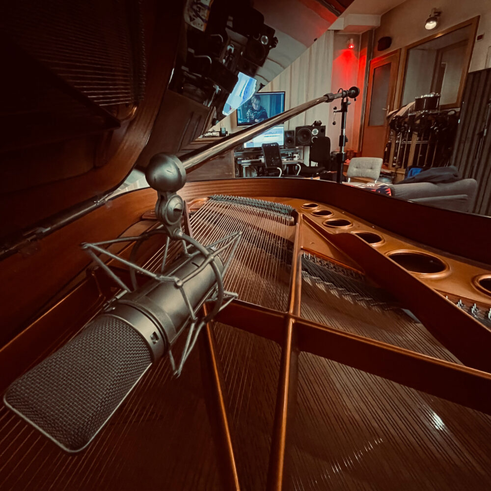 en studio vers foret(^)